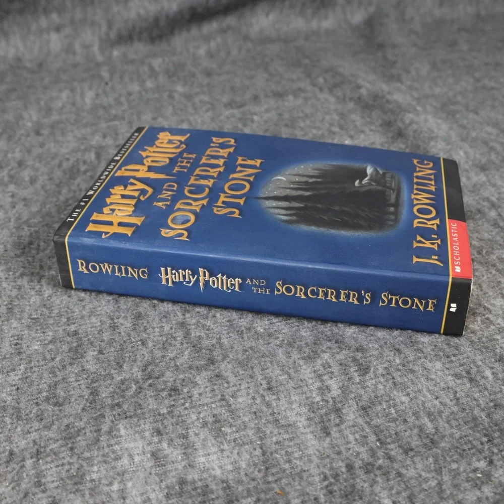 Harry Potter And The Sorcerer's Stone J.K. Rowling Blue PB Scholastic Fantasy